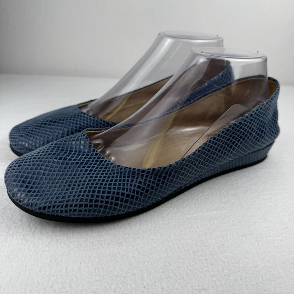 FS/NY‎ French Sole Blue Leather Snake Embossed Mini Wedge Ballet Shoes 10 - Picture 1 of 10
